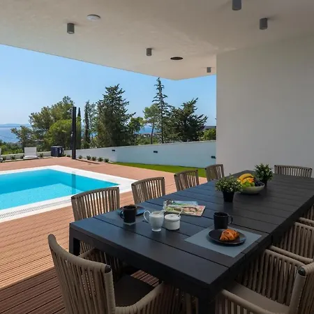Villa Beautiful Calvi *